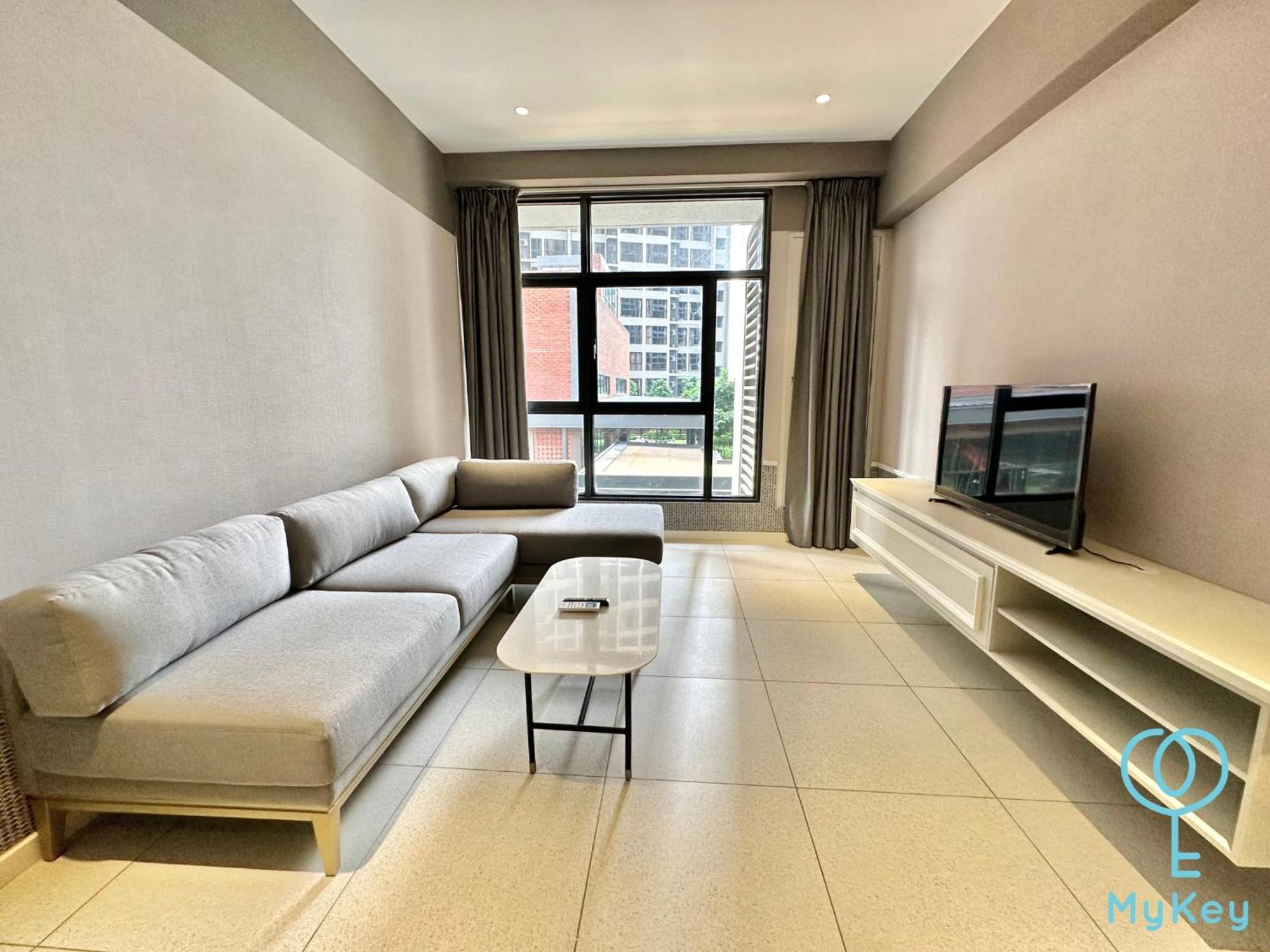 Millerz Square By Mykey Apartment Kuala Lumpur Exterior foto A living room in a serviced apartment in Ho Chi Minh City, Vietnam