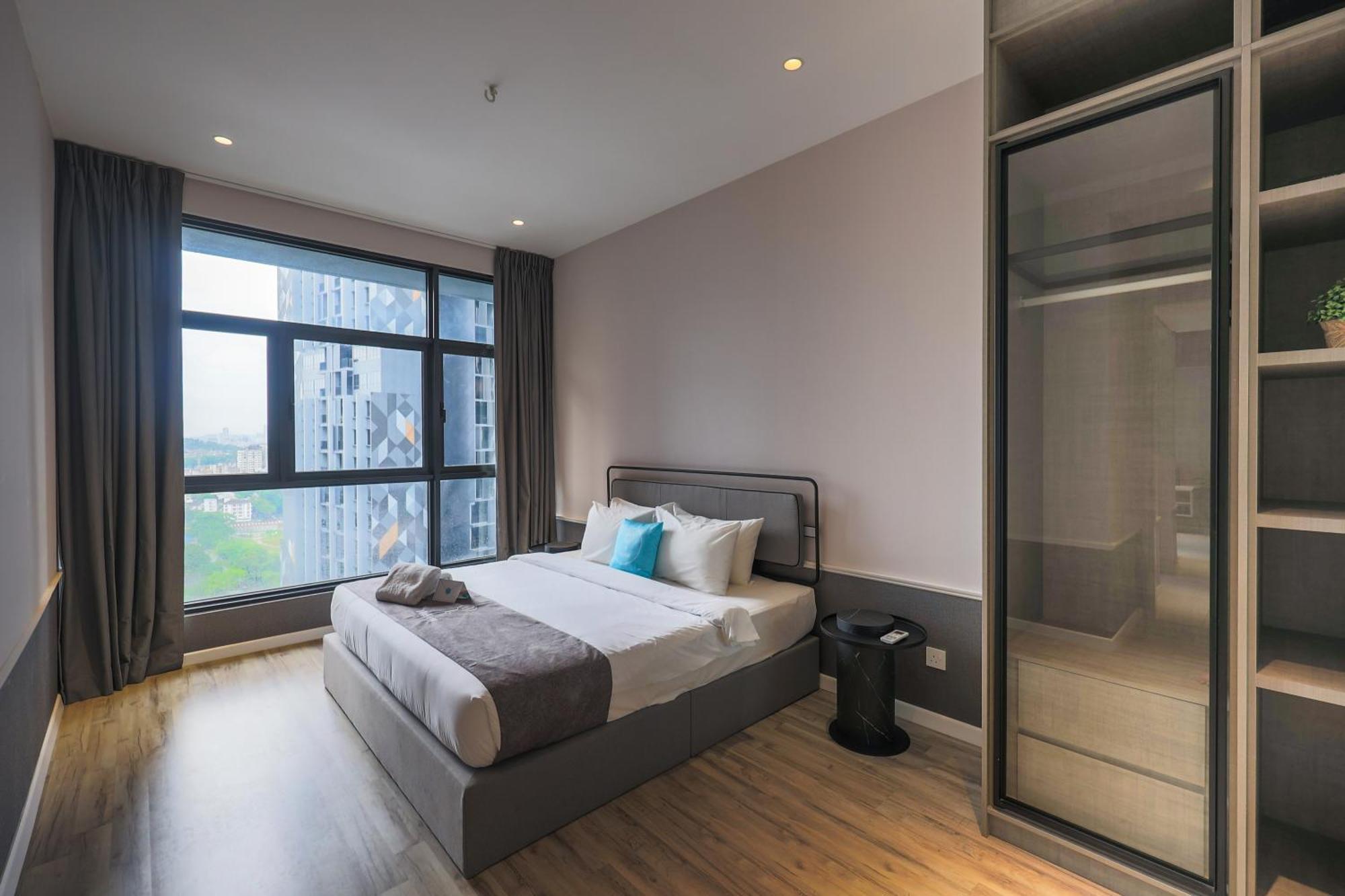 Millerz Square By Mykey Apartment Kuala Lumpur Exterior foto A bedroom at the hotel