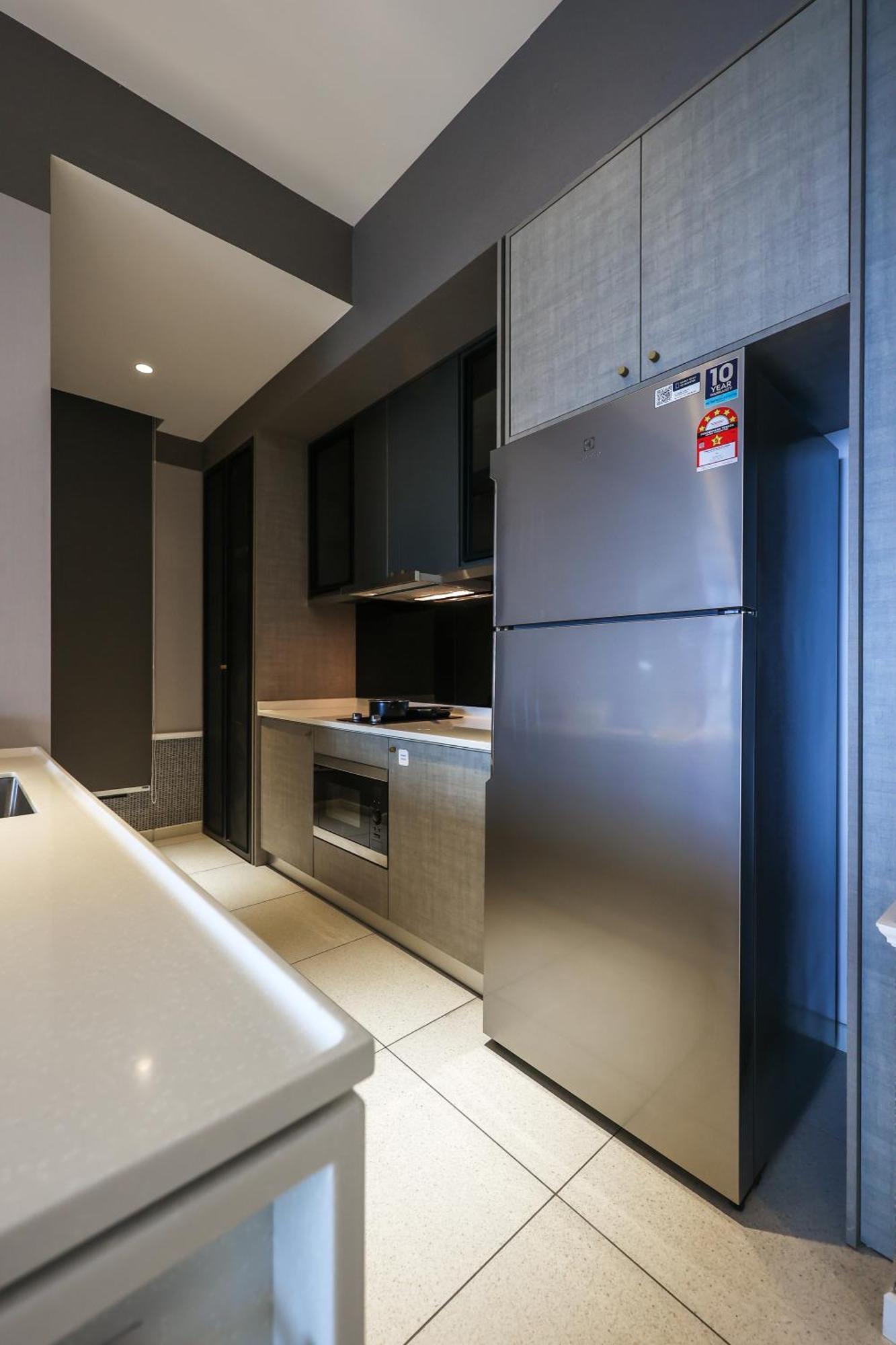 Millerz Square By Mykey Apartment Kuala Lumpur Exterior foto A refrigerator in a kitchen