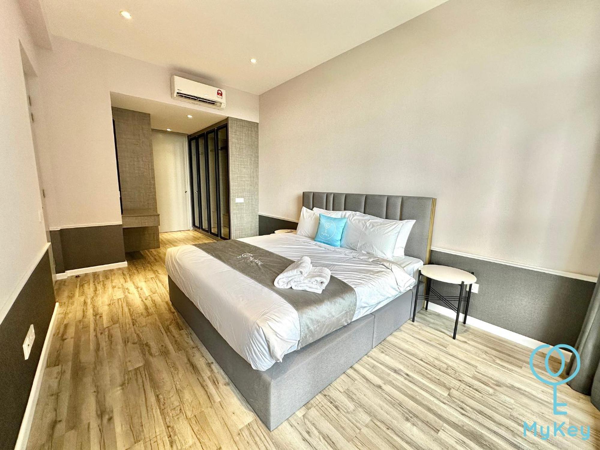 Millerz Square By Mykey Apartment Kuala Lumpur Exterior foto Deluxe Room