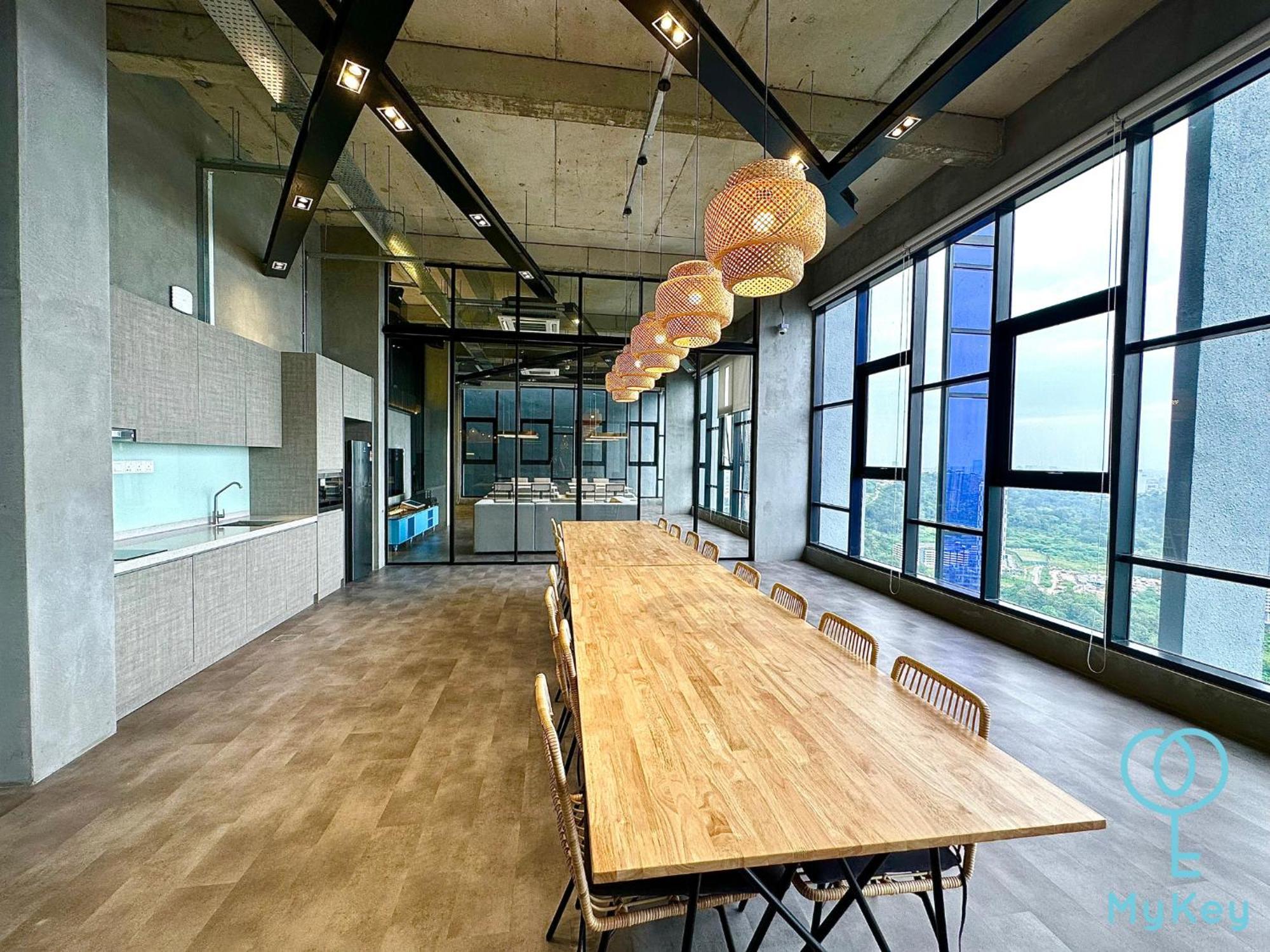 Millerz Square By Mykey Apartment Kuala Lumpur Exterior foto The kitchen at the 30th floor